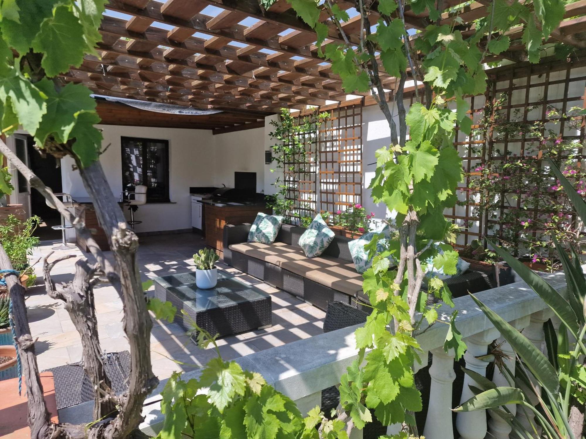 Newly Renovated Large Villa With Garden Castello d'Empuries Bagian luar foto