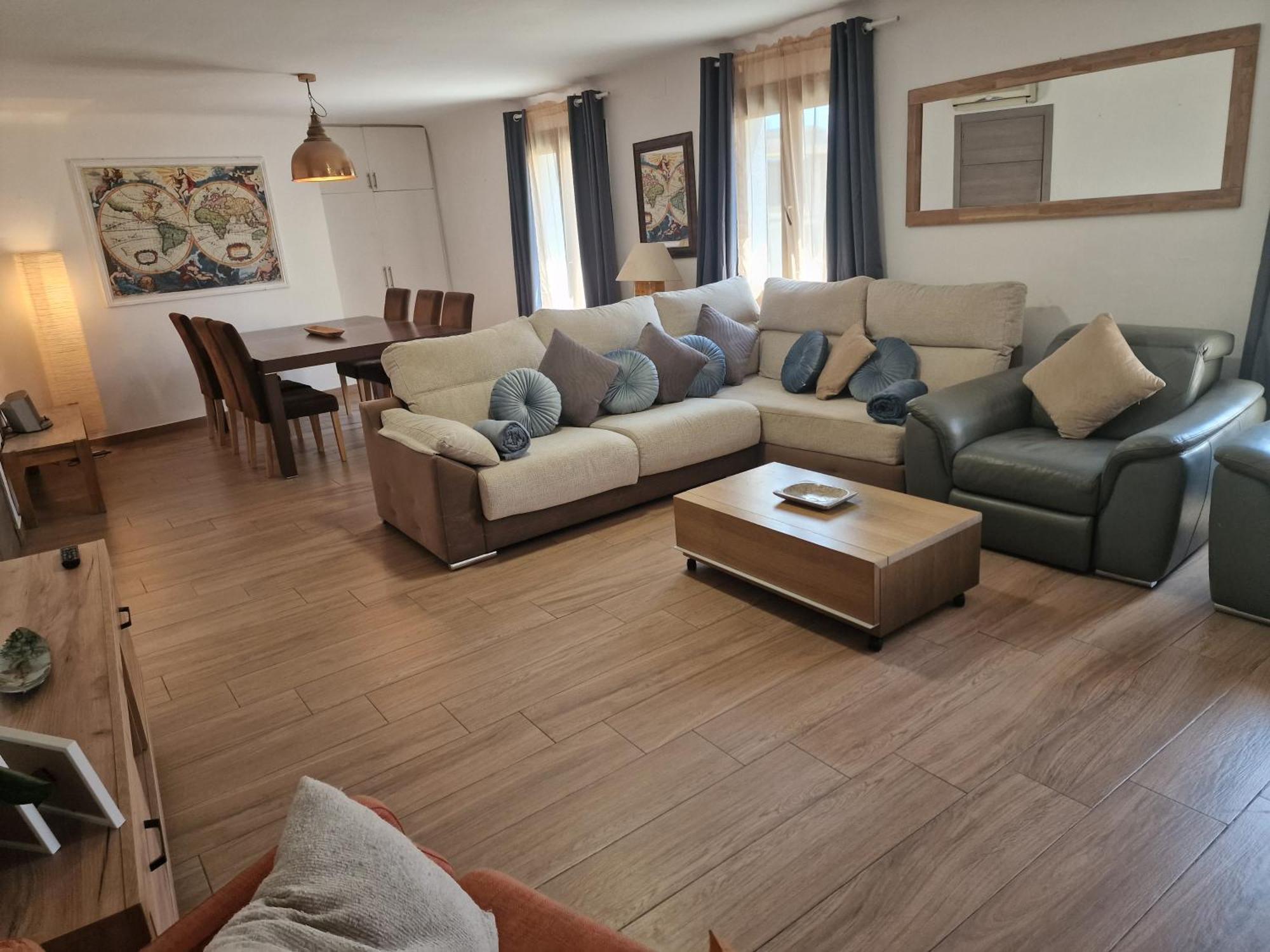 Newly Renovated Large Villa With Garden Castello d'Empuries Bagian luar foto